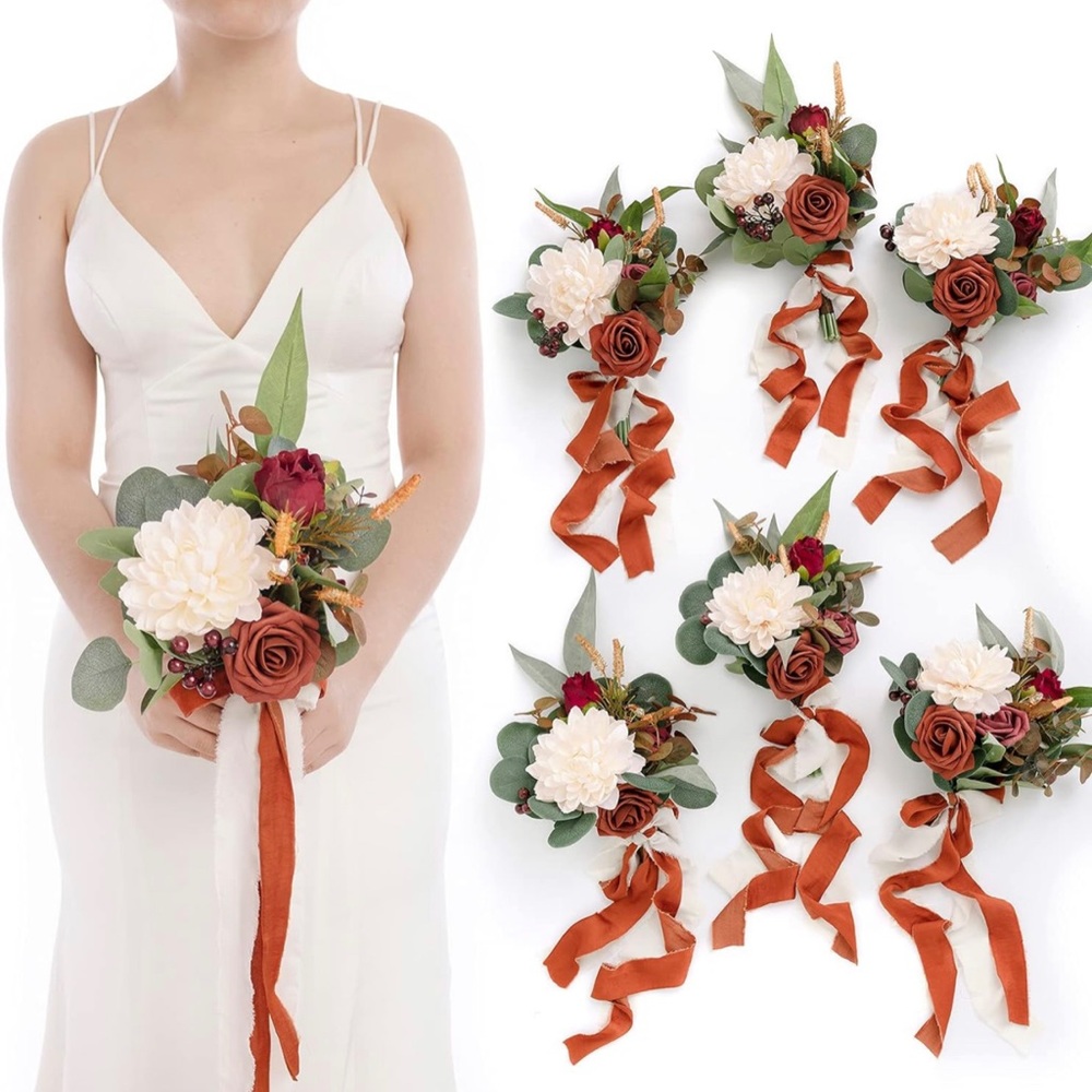 Ling’s Moment Bridesmaid Bouquet set of 6